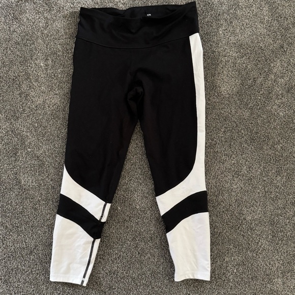 gapfit Pants - Black and White Leggings